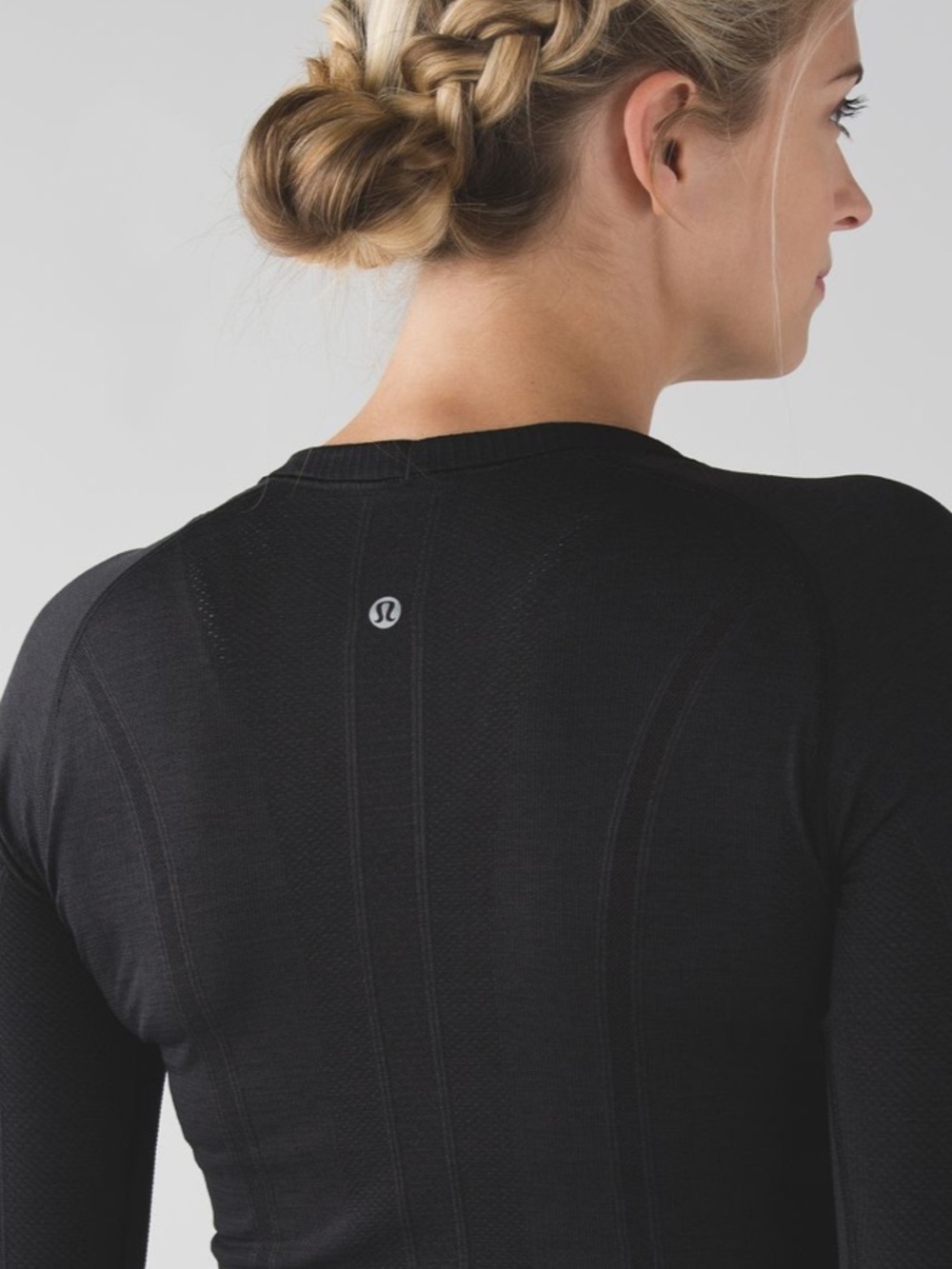 Lululemon Swiftly Tech Long Sleeve Crew Shirt - Black